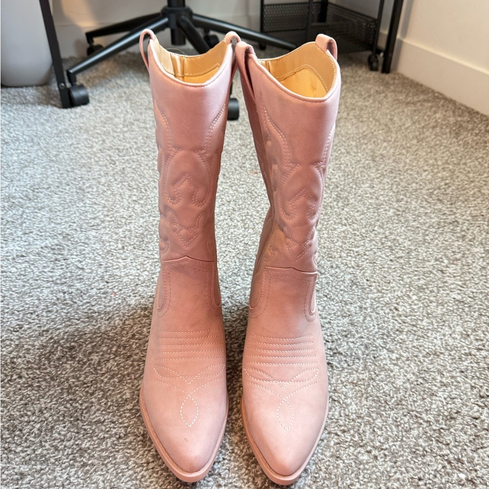 Pink Western-Style Women's Boots